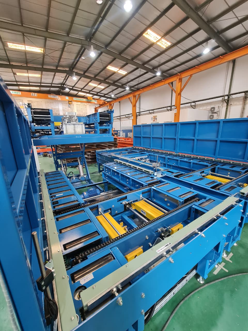 Material Handling System Conveyor